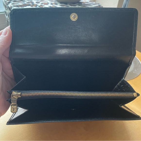 Louis Vuitton Epi Portefeuille Sarah Long Wallet Black - Picture 3 of 17